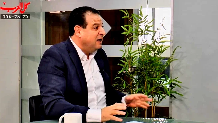 arabTV:مواجهة ناريه لايمن عوده : كلام منصور عباس عار عن الصحة وانجزنا خطة 922 بهامه مرفوعه والاعتراف بيهودية الدولة مقابل ميزانيات هذا اسمه تبيع الشروش بالقروش