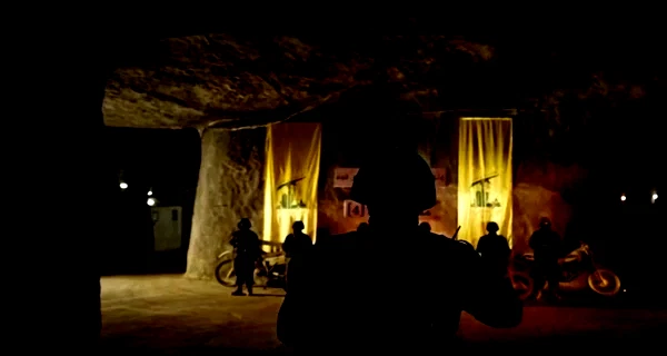 غراهام يزور إسرائيل.. ويحذر حماس وحزب الله