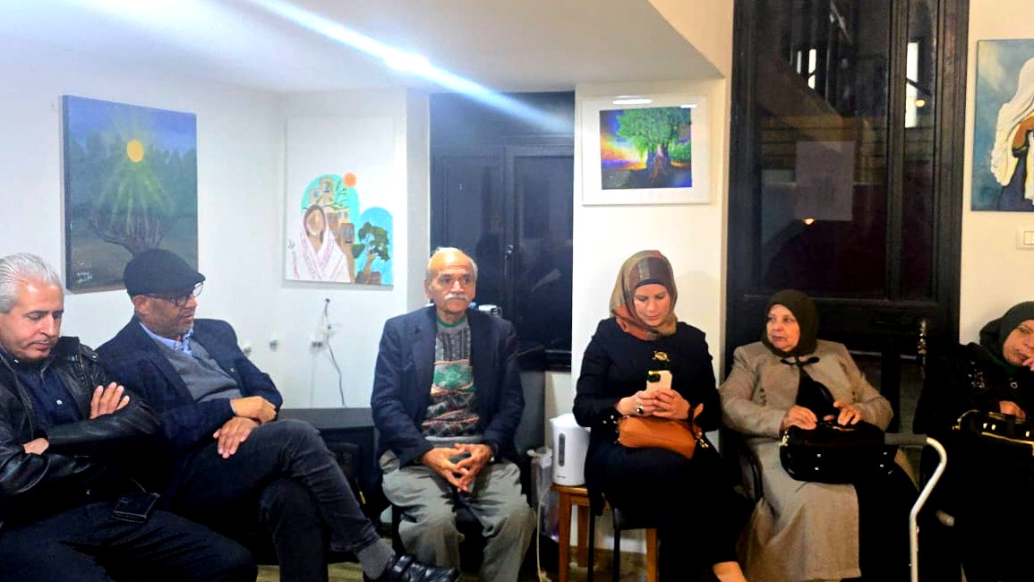 ندوة حوارية حول كتاب "جسر الزرقاء" في مؤسسة تنوير بمدينة حيفا