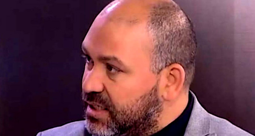 بين صناعة الرأي العام والجمود السياسي