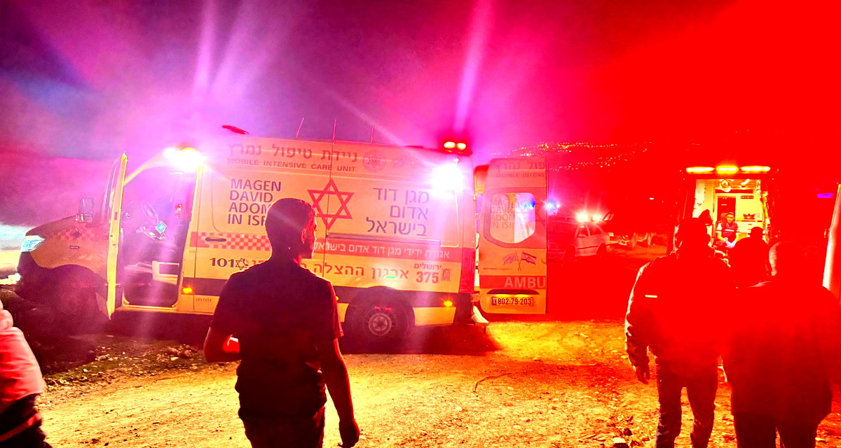 إصابة 5 أشخاص بجراح خطيرة وطفيفة جراء حادث طرق على شارع 437 قرب القدس 