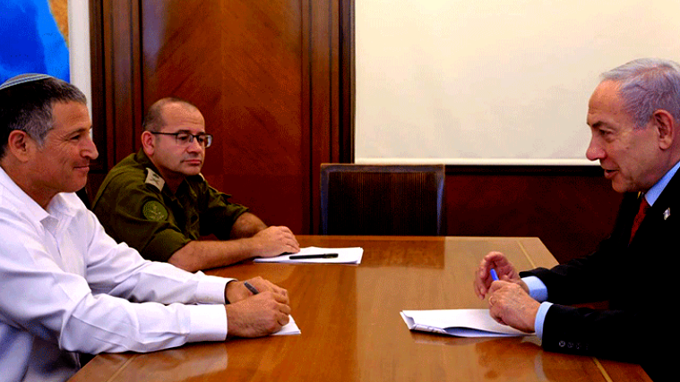 رئيس الشاباك دافيد زيني يوافق على إنهاء مهام نائبه "ش" بعد تقديم استقالته