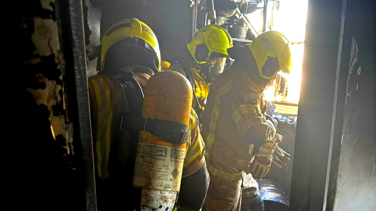 نوف هجليل: اندلاع حريق في شقة سكنية وإصابة شخص بجراح متوسطة