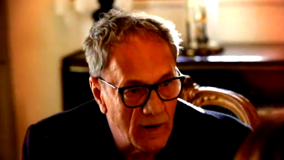 وفاة  الممثّل والمخرج الكبير محمد بكري عن عمر يناهز 72 عاما بعد مسيرة فنيّة حافلة بالإنجازات