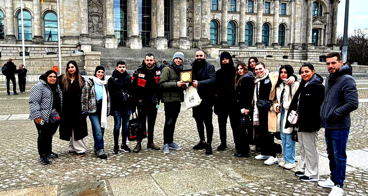 بعثة تعليمية لحركة عتيدنا إلى برلين: شباب عربي يقود الحوار ويبني الجسور