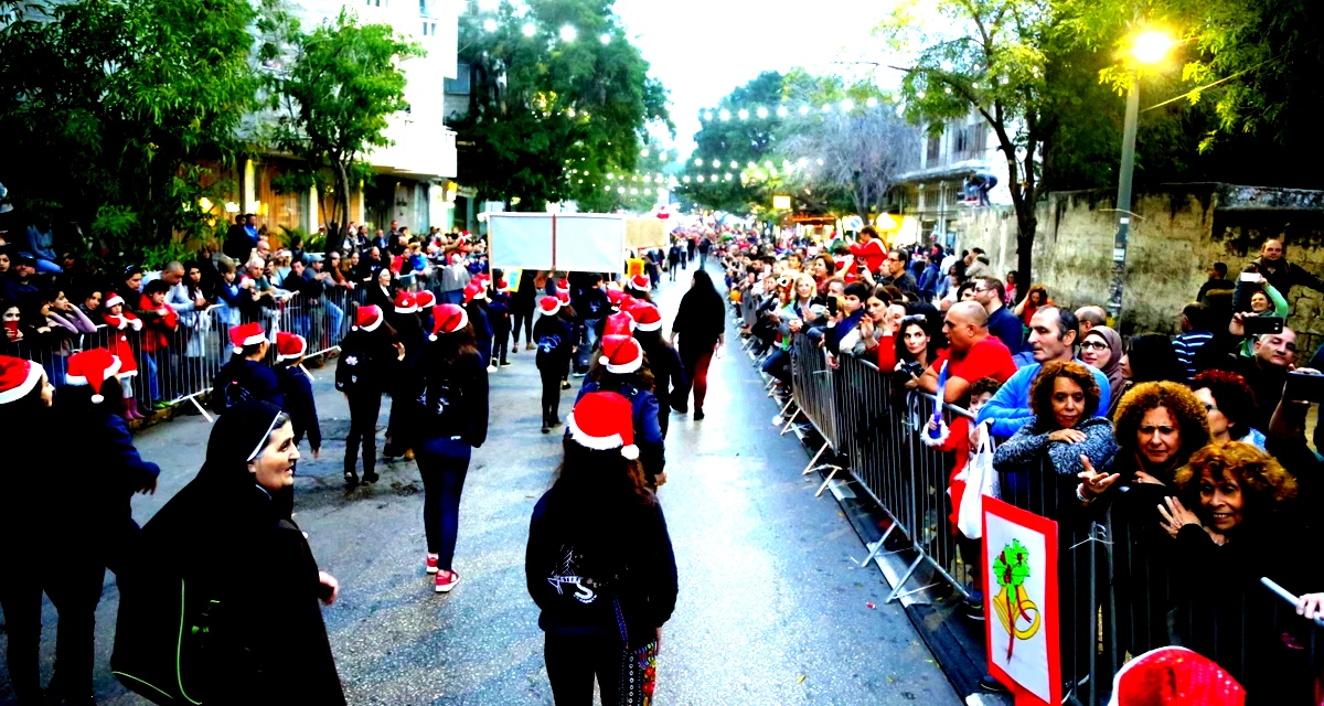 الناصرة تستعد لمسيرة الميلاد الـ40 بعد عامين من الانقطاع... إغلاق طرقات عدة