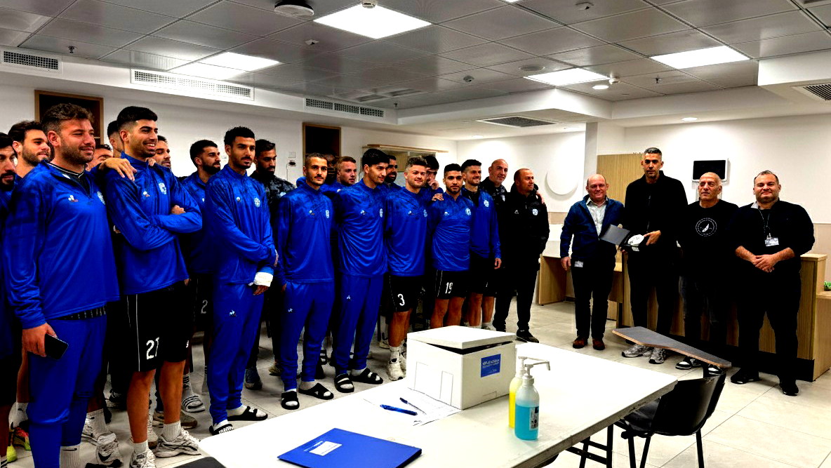لاعبو نادي عيروني دوروت طبريا تلقّوا لقاح الإنفلونزا في المركز الطبي تسفون (بوريا)