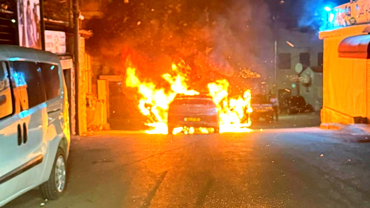 كفركنا: اندلاع النيران بسيارة دون وقوع اصابات