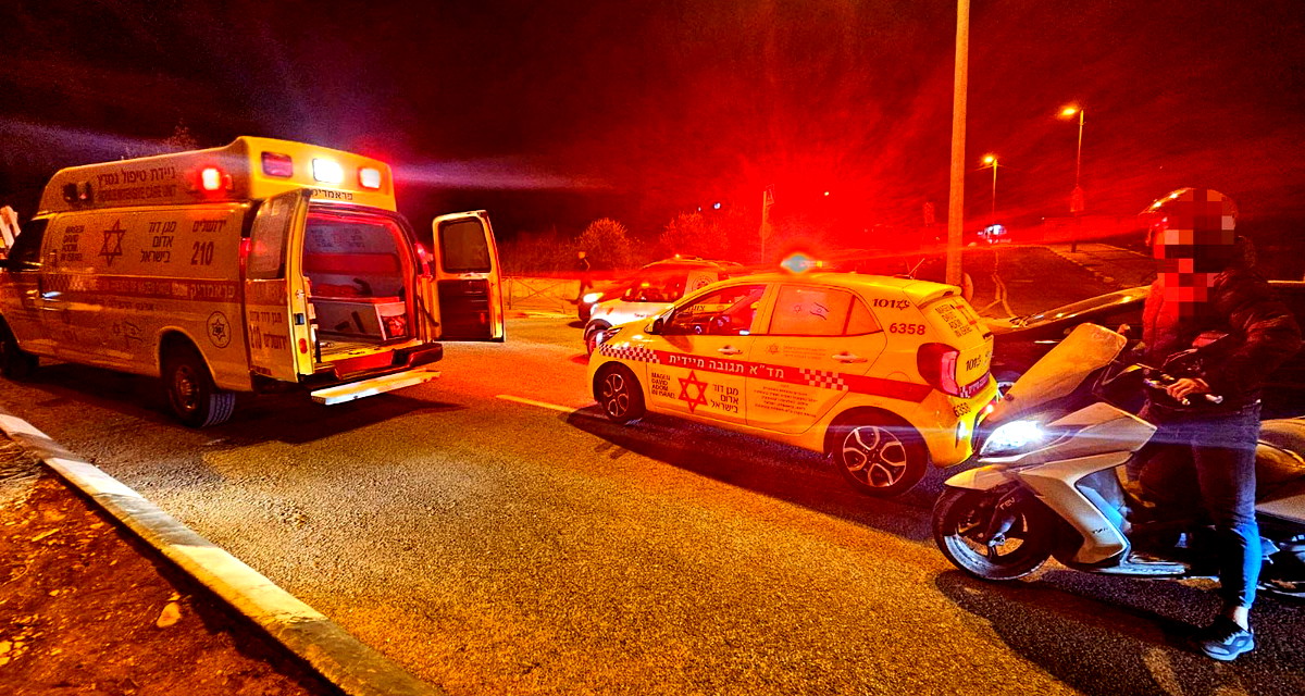 إصابة 6 أشخاص بينهم شاب بحالة خطيرة جراء حادث طرق على شارع 60