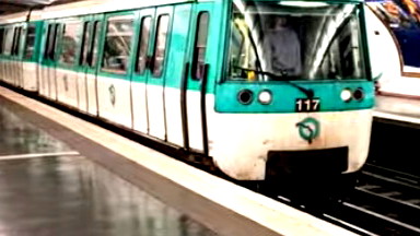 فرنسا: عمليات طعن في مترو الأنفاق بباريس والسلطات تبحث عن الجاني