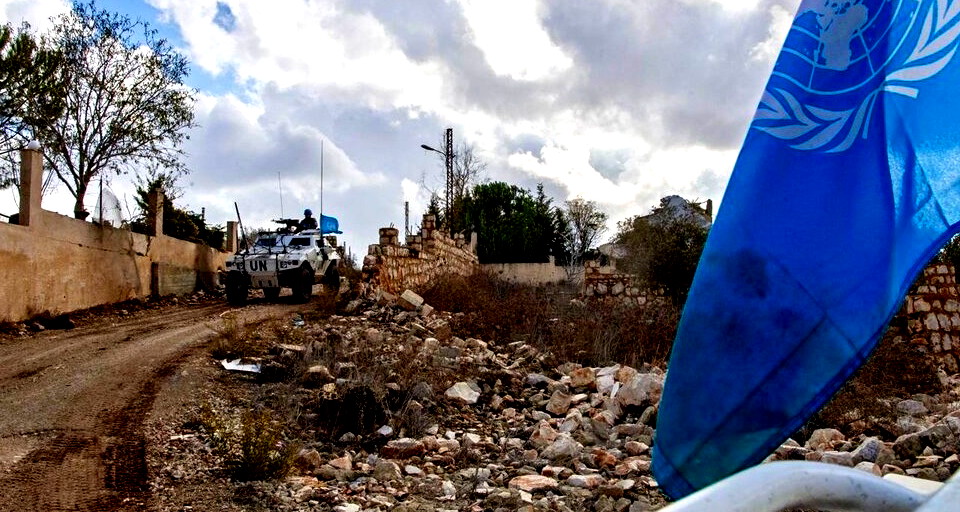 اليونيفيل: إطلاق نار من رشاشات إسرائيلية وانفجار قنبلة قرب دورية لقواتنا جنوبي لبنان