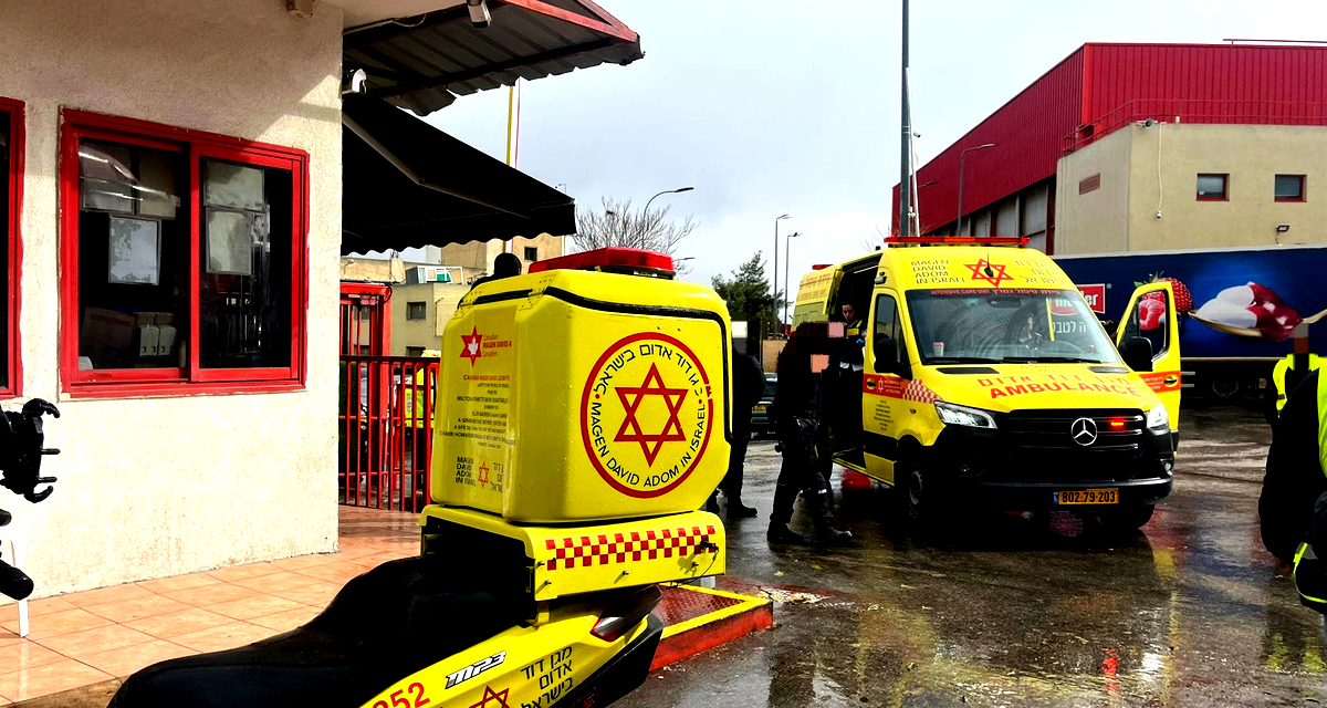 دهس شرطي في القدس واصابته طفيفة - الخلفية لم تتضح بعد 