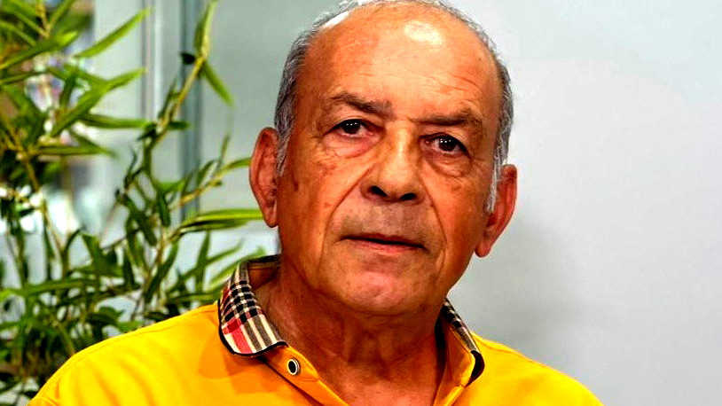 المديح الزائف… حين يُكافأ الوهم ويُهمَّش الاستحقاق...