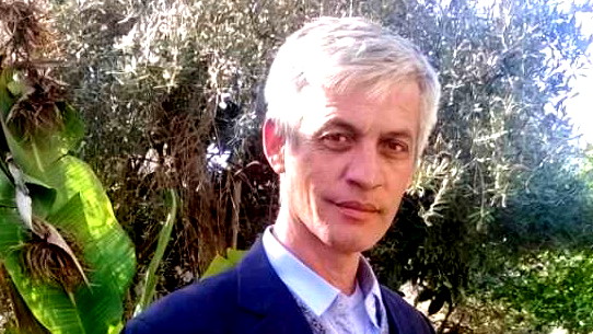 أزهار وأشواك - من الواقع - 2025