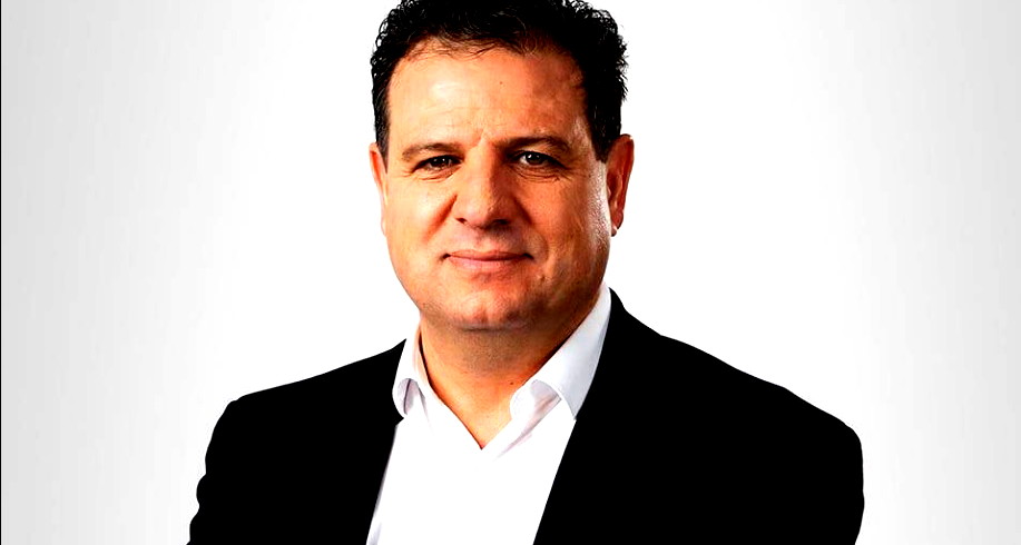 ردًا على استجواب تقدّم به النّائب أيمن عودة| إسرائيل تواصل منع دخول الصحفيين إلى غزة وتبرر القرار بـ"عدم اكتمال اتفاق وقف إطلاق النار"