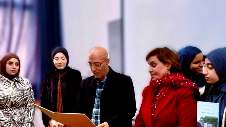 الأديبة جميلة شحادة تشارك في الندوة الأدبية: لقصة الفلسطينية المحلية التي أقيمت في الكلية الأكاديمية القاسمي