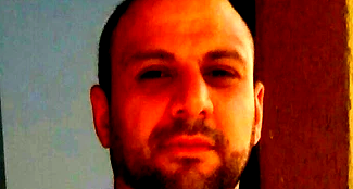   أكسرُ نفسي… لأستعيدها