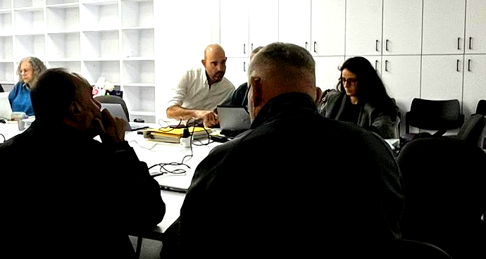 اللجنة اللوائية للتخطيط تبحث الاعتراضات التي قدمتها جسر الزرقاء ضد مخطط كيبوتس معجان ميخائيل*