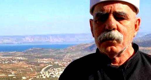 " أيُّهَا العامُ الجَدِيد " كلمات كمال إبراهيم