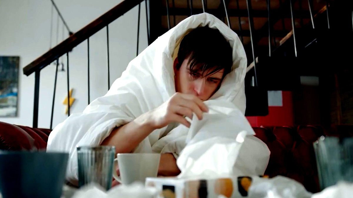 طرق طبيعية لتخفيف الزكام وتسريع الشفاء بطريقة آمنة مع تعزيز جهاز المناعة