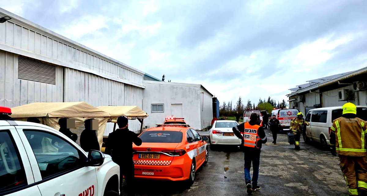 مصرع عامل وإصابة آخر جراء حادث عمل في مصنع أثاث بالجليل الأسفل