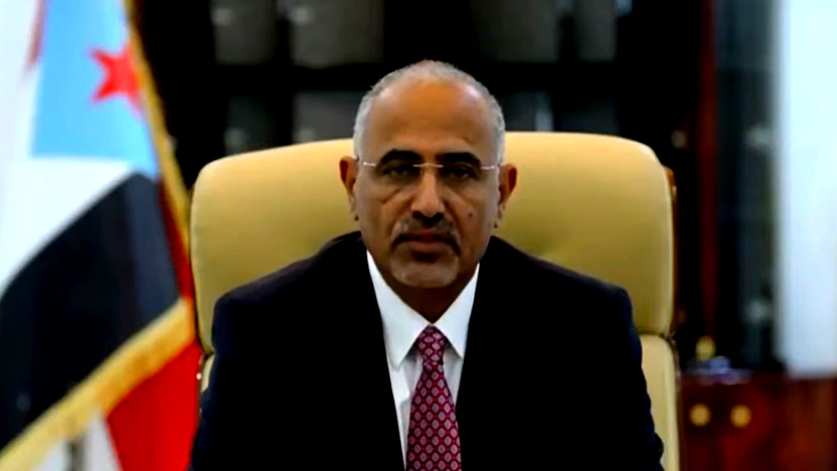 رئيس المجلس الانتقالي الجنوبي في اليمن يعلن بدء فترة انتقالية مدتها عامان