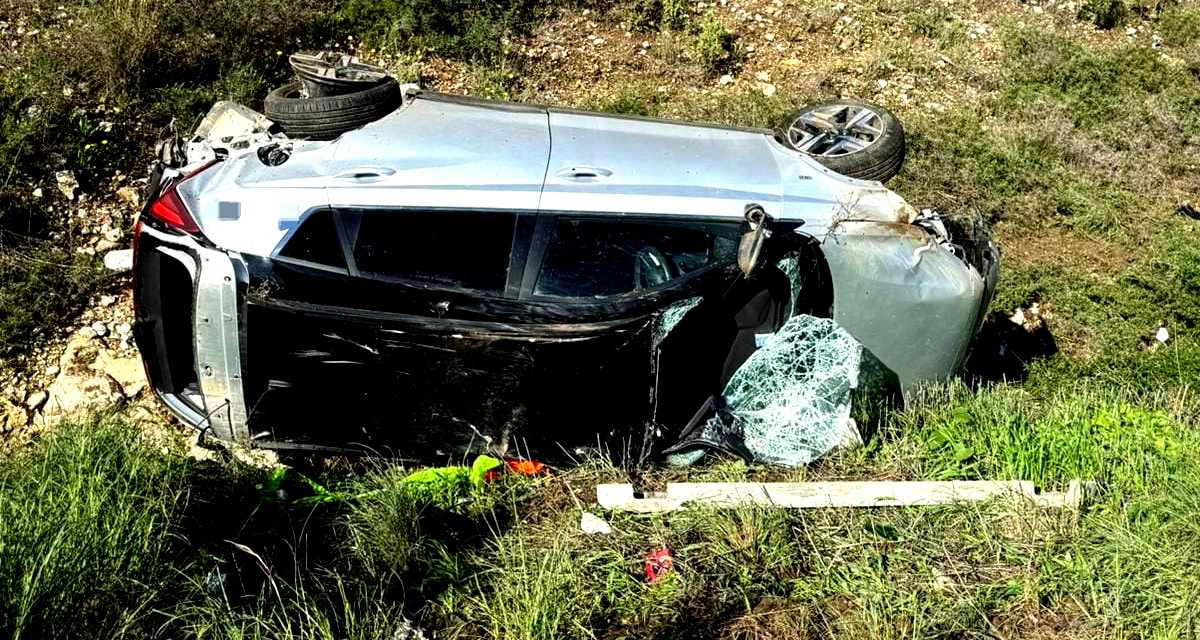 حادث طرق مروع على شارع 6 قرب مفرق وادي عارة يسفر عن 8 اصابات من بينها امرأة جراحها متوسطة