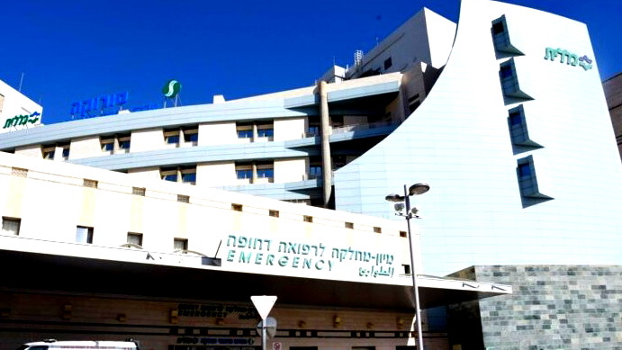 منطقة النقب: إصابة طفل (7 سنوات) بجراح خطيرة أثناء قيادته تراكترون