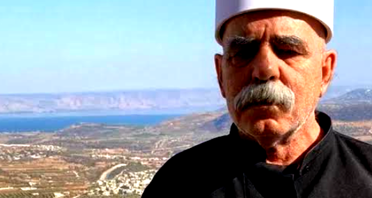 " العَالَمُ مُتَخَبِّط " كلمات كمال إبراهيم