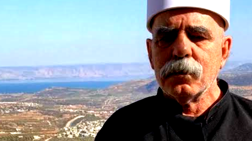 " العَالَمُ مُتَخَبِّط " كلمات كمال إبراهيم