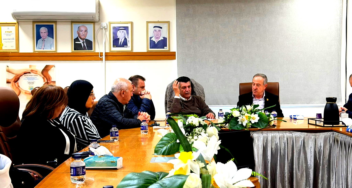 عقب الفاجعة التي هزّت البلدة| مجلس محلي طرعان يعقد اجتماعًا عاجلًا إثر الجريمة المزدوجة ويعلن الحداد