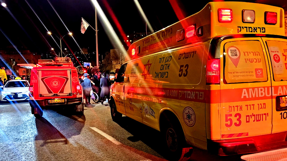 القدس: مصرع متظاهر واصابة اخرين بعد تعرضهم للدهس من حافلة خلال احتجاجات "الحريديم"