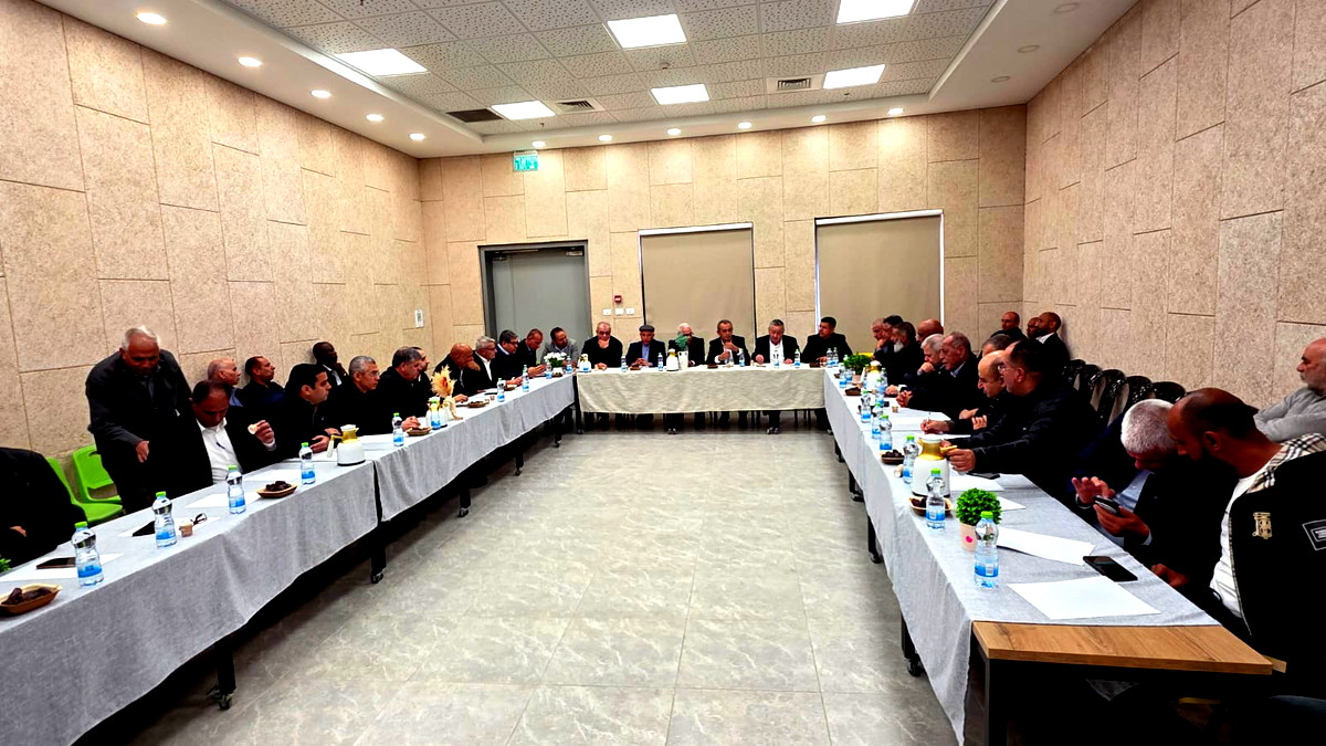 انطلاق جلسة لجنة المتابعة العليا في رهط لمناقشة الأوضاع المتصاعدة في النقب