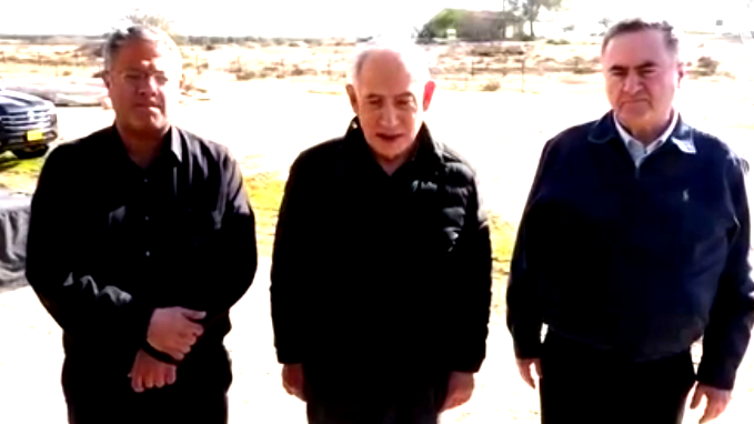 نتنياهو خلال جولة في النقب برفقة بن غفير وكاتس : "جئنا لإعادة الأمن والنظام للنقب ".