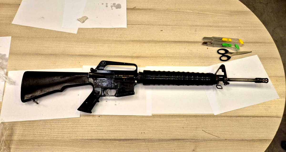 فيديو وصور من النقب : ضبط أسلحة وذخيرة في عرعرة ومنطقة شقيب السلام  