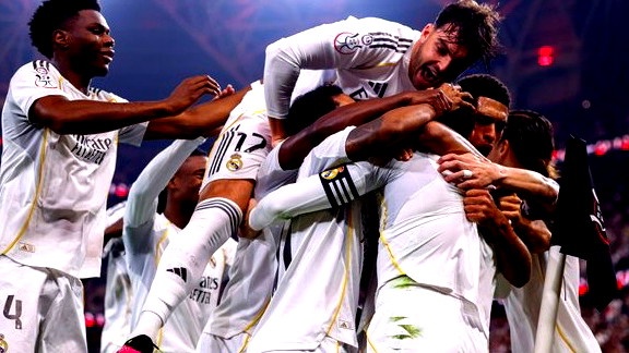 ريال مدريد يثأر من أتلتيكو ويتأهل لنهائي السوبر الإسباني في السعودية