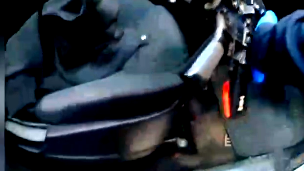 سرقة في  وضح النهار: لائحة اتهام ضد مواطن من المغار خطف سلاح رجل أمن داخل حافلة