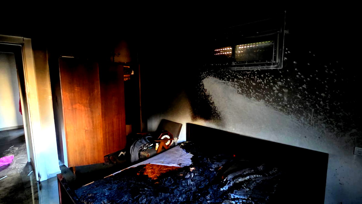 تل ابيب يافا: حريق في شقة سكنية وانقاذ عالقين