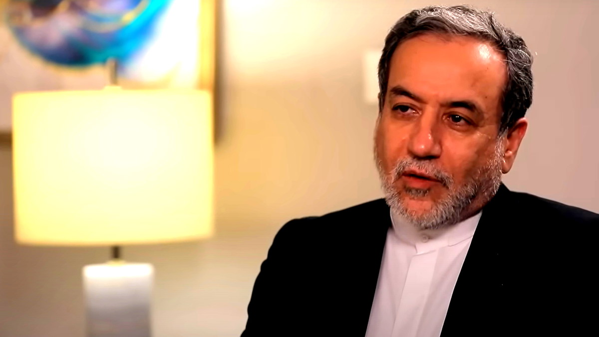 وزير الخارجية الإيراني: واشنطن وتل أبيب تحاولان عبر الاضطرابات تحقيق ما فشلتا به في الحرب