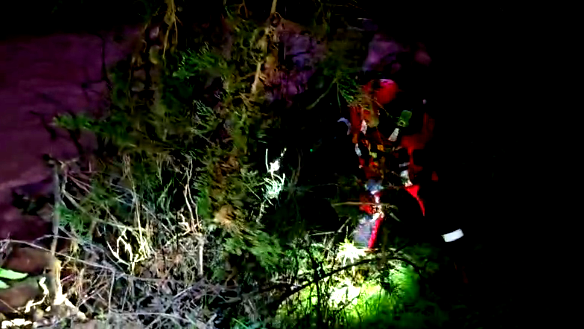 فقدان اثار فتى يبلغ من العمر ( 16 عامًا ) جرفته مياه الامطار بالقرب من موديعين عيليت