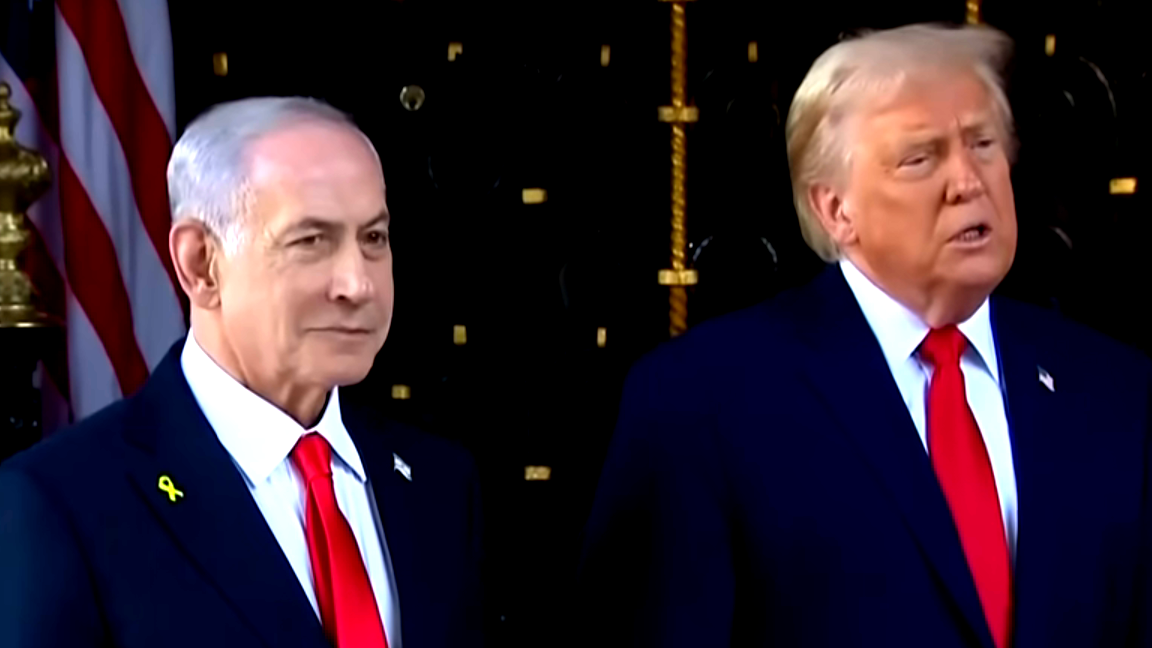 تقرير: نتنياهو طلب من ترامب تأجيل الهجوم على إيران بسبب قلقه من جاهزية الدفاعات الإسرائيلية.. وبوتين يعرض مساعدته كوسيط