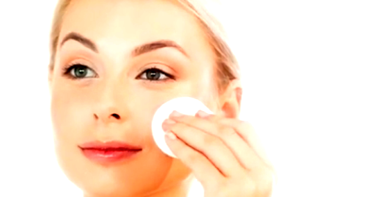 3 علاجات منزلية للتخلص من انتفاخ الوجه 