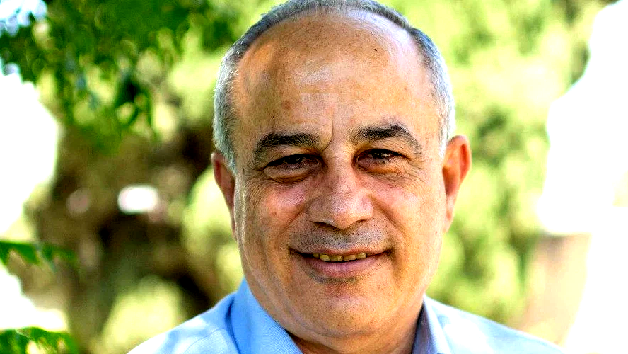 إيمان العجائز ووهم النخب/ بقلم: محمد دراوشة