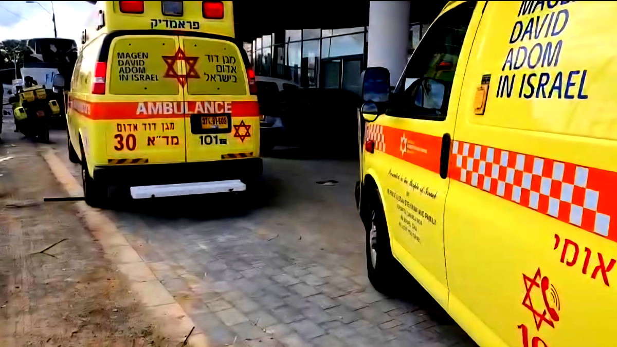 كونوا حذرين| مصرع عامل (40 عامًا) عقب إصابته من رافعة شوكية خلال عمله بورشة بناء في منطقة المركز