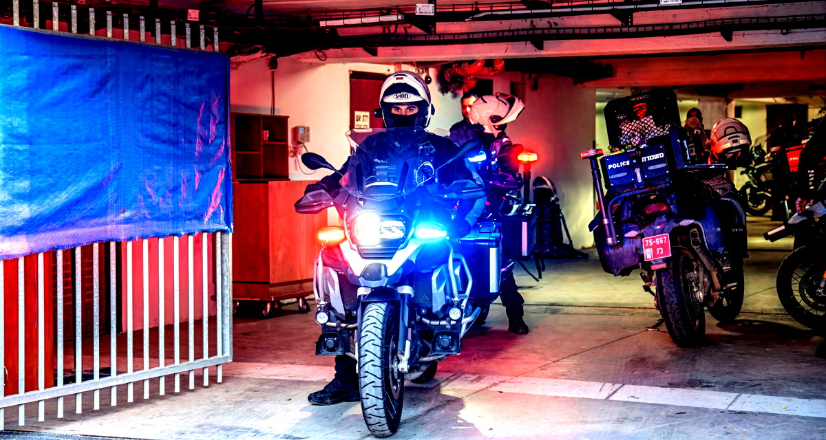 توثيق بالفيديو- عشرات الدوريات تُشارك في حملة واسعة لشرطة المرور جنوبيّ البلاد