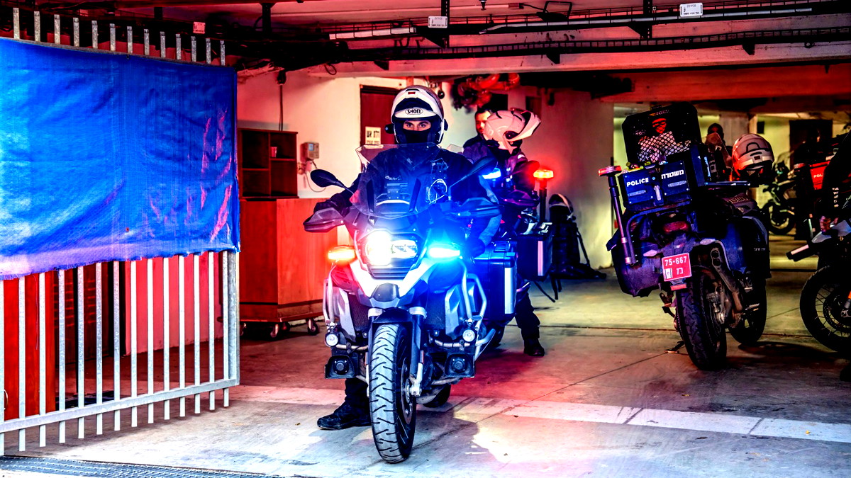 توثيق بالفيديو- عشرات الدوريات تُشارك في حملة واسعة لشرطة المرور جنوبيّ البلاد