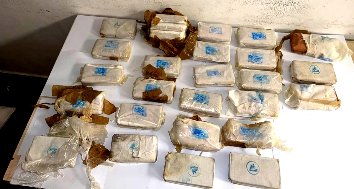 ضبط نحو 14 كيلو من الحشيش بقيمة 300000 شاقل في اللقية بالنقب