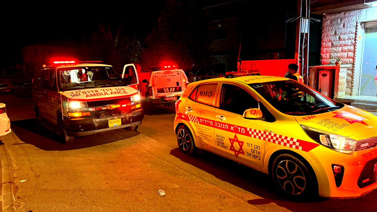 يركا: طفل بحالة خطيرة إثر تعرضه للغرق في بركة سباحة