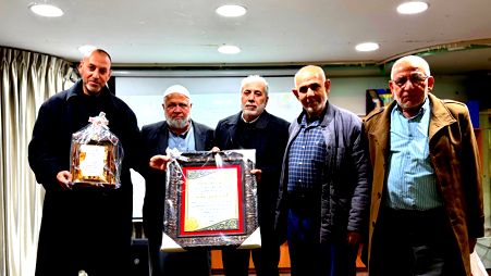 لجنة الزكاة في الناصرة توزع المنح الدراسية السنوية على 200 طالب وطالبة