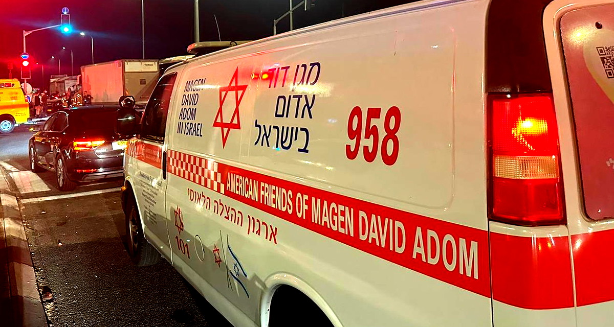 النقب: إصابة شاب (19 عاماً) بجراح متوسطة إثر انزلاق دراجته الكهربائية قرب الترابين